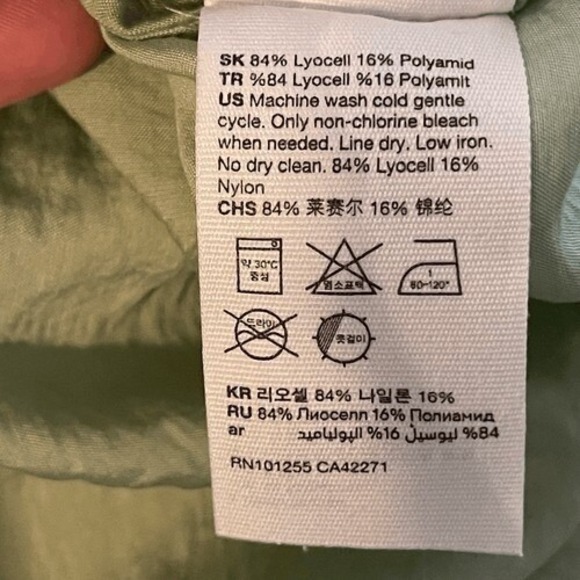 & Other‎ Stories Sage Green Button Up Shirt 2 - Picture 7 of 7